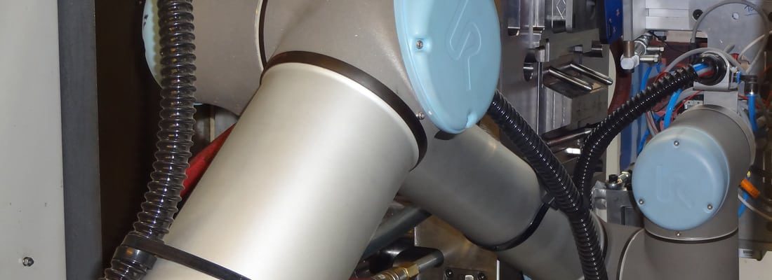 Robots-Cobots-Hero-Banner Robots and Cobots